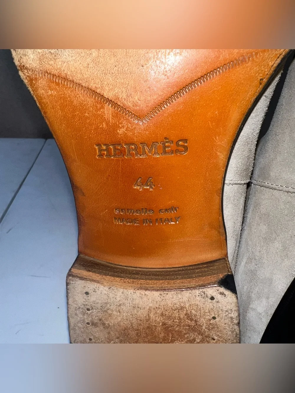 Hermes 2020 Berny Suede Boots Mens Size EU 44 Beige Made In Italy Chelsea